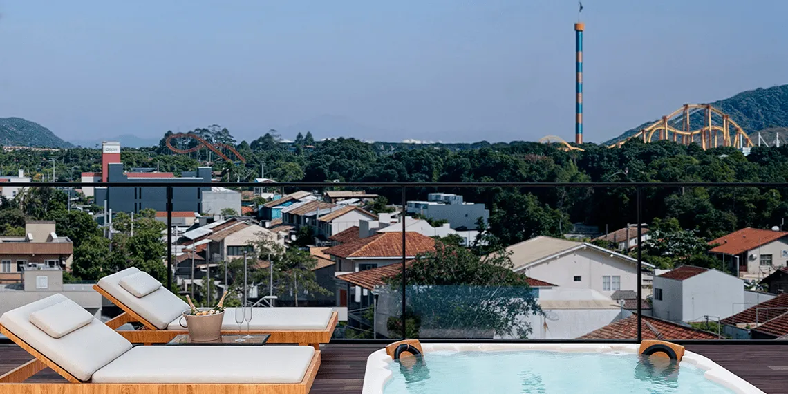 Banheira de hidromassagem